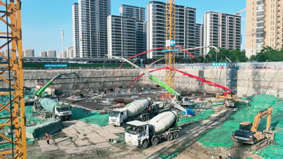 31小時(shí)，7000方！特固德商砼圓滿完成中建二局跨國區(qū)域總部集聚區(qū)項(xiàng)目1#樓筏板混凝土供應(yīng)任務(wù)