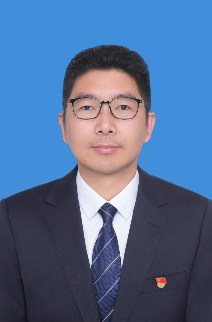 巴桑次仁（副總經(jīng)理）